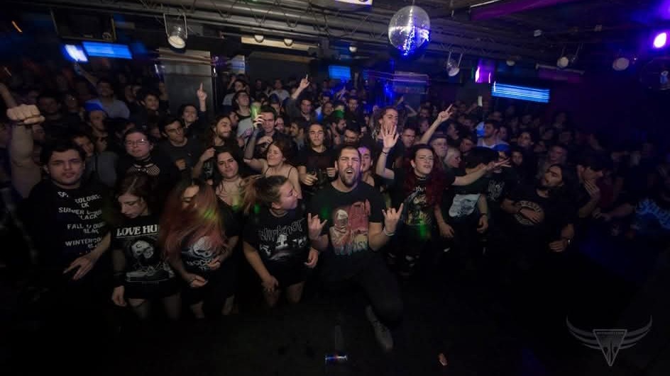 Metropolis Club era um bar de música pesada, dark e obscura em Lisboa